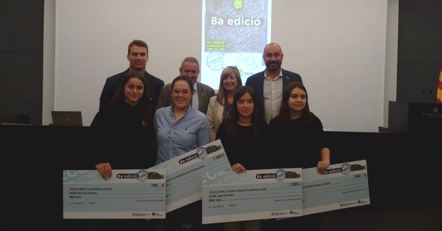 Marta Bertomeu guanya el VIII Premi IDECE amb el treball «Més que un riure. Pla de màrqueting turístic del Delta de l’Ebre» | EbreActiu.cat, revista digital d’oci actiu | Terres de l’Ebre ... Marta Bertomeu guanya el VIII Premi IDECE amb el treball «Més que un riure. Pla de màrqueting turístic del Delta de l’Ebre» | EbreActiu.cat, revista digital d’oci actiu | Terres de l’Ebre ...