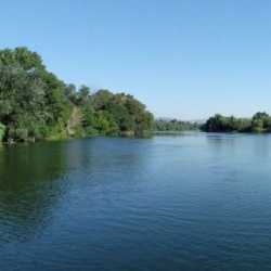 LO SIRGADOR DE L&rsquo;EBRE. Llagut tur�stic. Tortosa