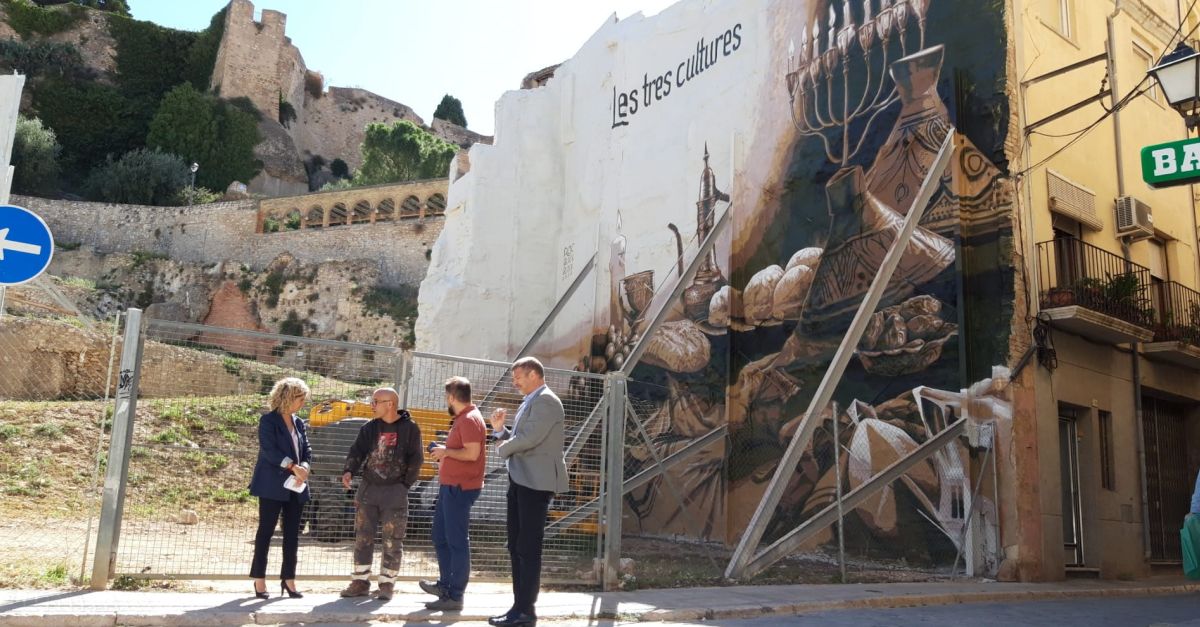 Tortosa millora lentorn del barri de Sant Jaume, amb una  intervenci dart urb que repassa les cultures de la ciutat