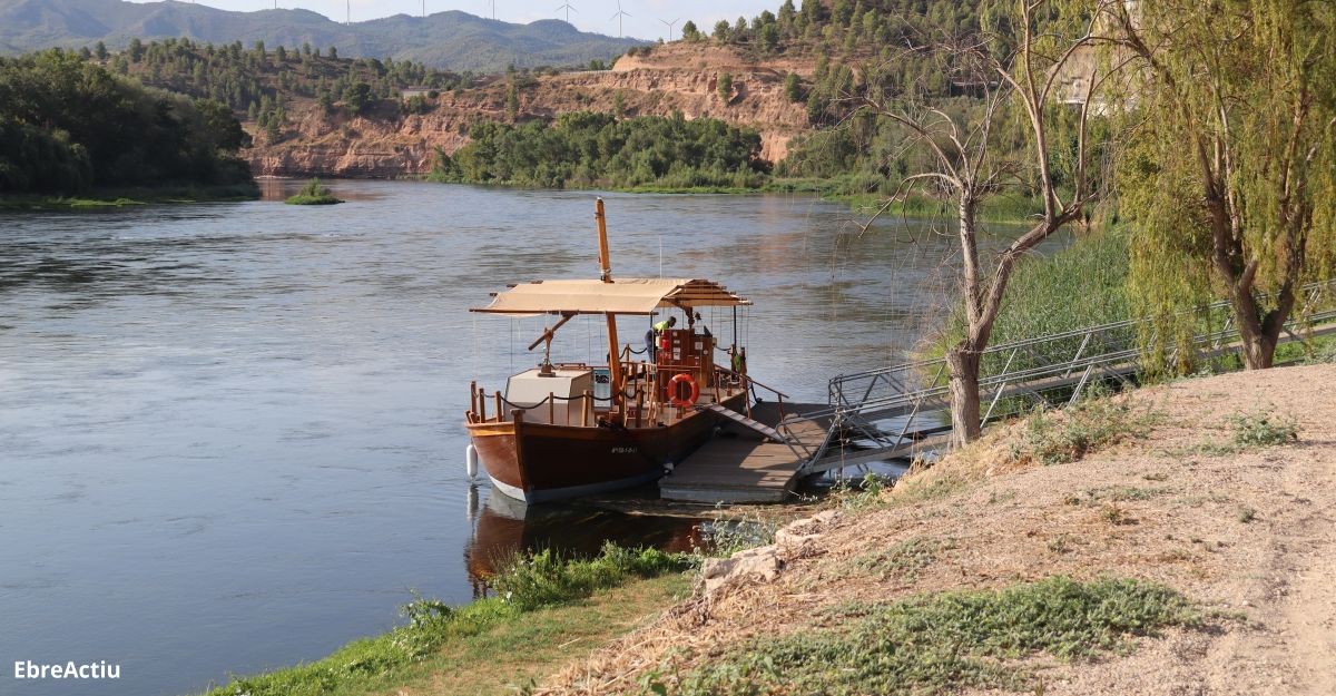 Navegant per l&rsquo;Ebre a bord d&rsquo;un llagut | EbreActiu.cat, revista digital d&rsquo;oci actiu | Terres de l&rsquo;Ebre ...