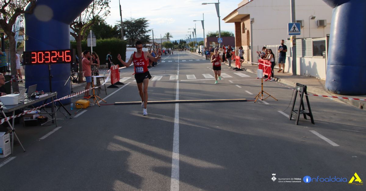 Latleta francs Nicols Fernndez protagonitza un rcord absolut de tots els registres de la histria de la Running Series Terres de lEbre