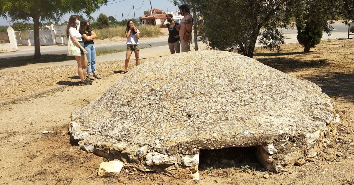 Tres camps de treball recuperen trinxeres i vestigis de la batalla de l’Ebre