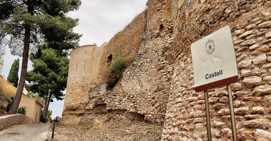 Una nova subvenci garanteix la rehabilitaci per a fer visitable el castell de Mra d’Ebre | EbreActiu.cat, revista digital d’oci actiu | Terres de l’Ebre ...