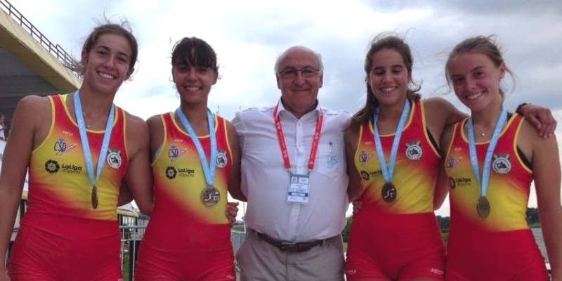 N�ria Puig i Damaris Beltri, del N�utic Amposta, medalla d�or amb la selecci� espanyola de rem