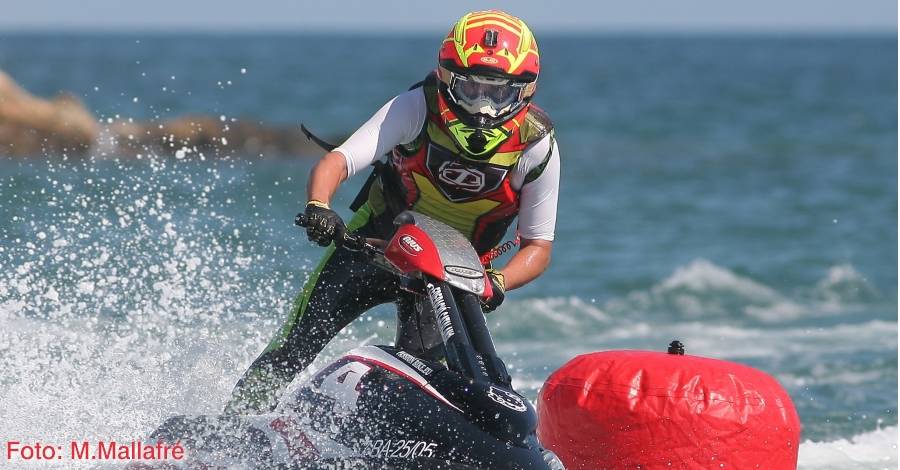 Exit�s Campionat de Catalunya de motos aqu�tiques a l�Ampolla