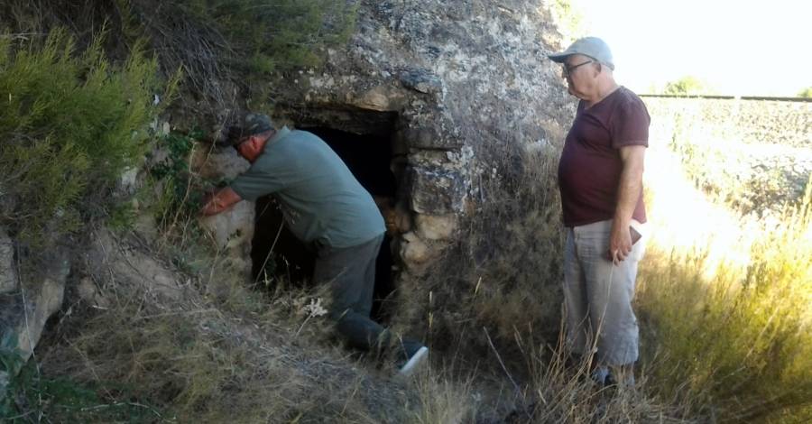 Els forns d’oli de ginebre i el pou de gel de Riba-roja d’Ebre, declarats B Cultural d’Inters Local (BCIL) | EbreActiu.cat, revista digital d’oci actiu | Terres de l’Ebre ...
