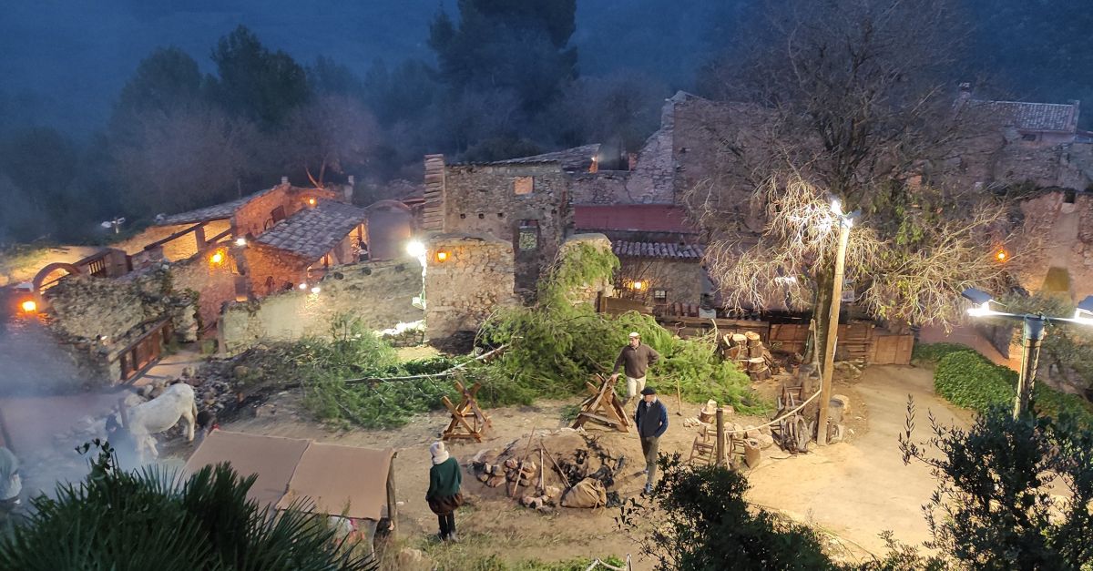 Unes 2.000 persones han passat ja pel Pessebre dels Estels de la Masia de Castell
