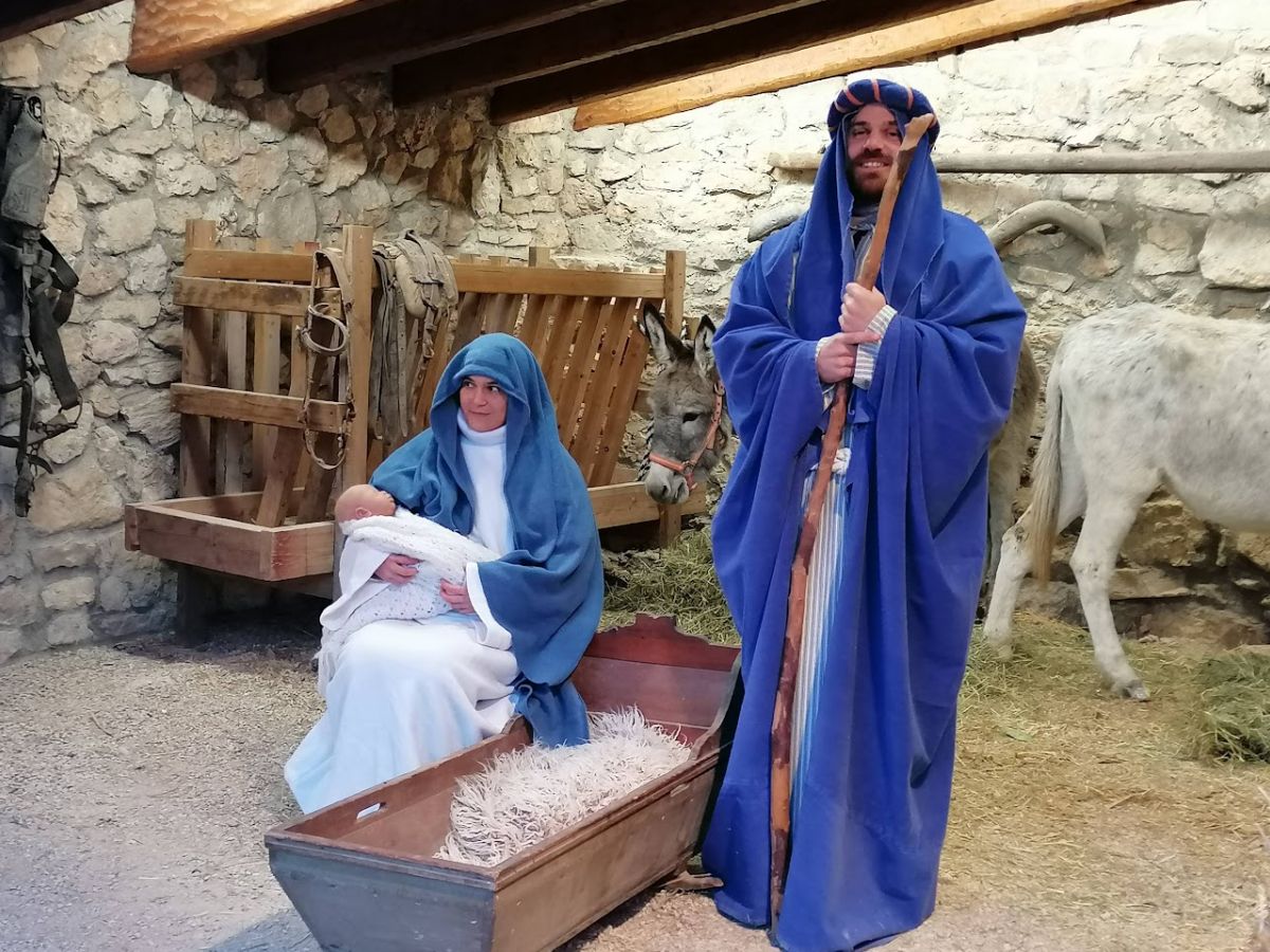 Ms de 3.000 persones han passat ja pel Pessebre dels Estels de la Masia de Castell | EbreActiu.cat, revista digital d’oci actiu | Terres de l’Ebre ...