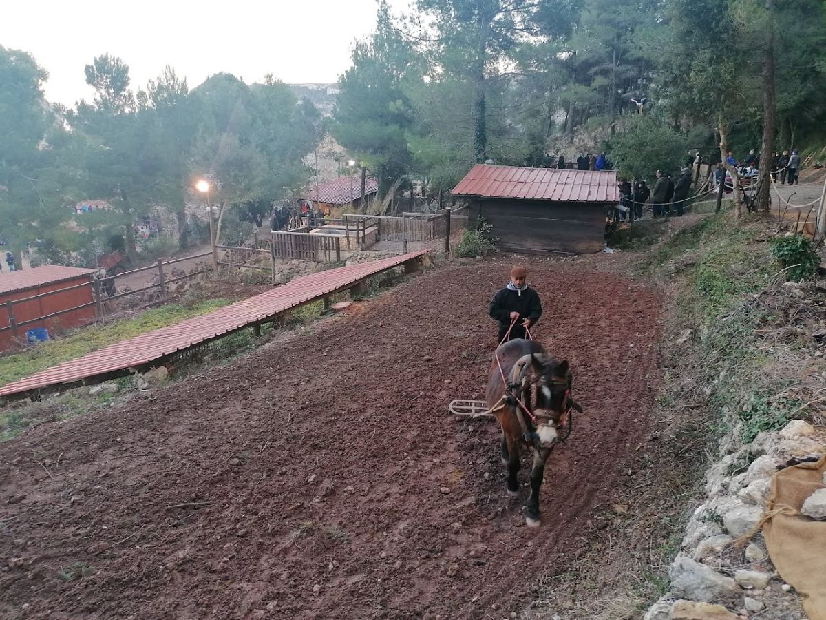 Més de 3.000 persones han passat ja pel Pessebre dels Estels de la Masia de Castelló | EbreActiu.cat, revista digital d’oci actiu | Terres de l’Ebre ... Més de 3.000 persones han passat ja pel Pessebre dels Estels de la Masia de Castelló | EbreActiu.cat, revista digital d’oci actiu | Terres de l’Ebre ...