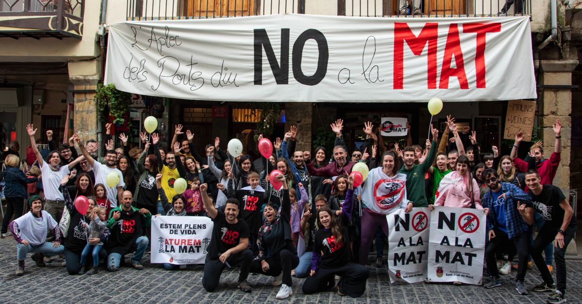 Els Ports canta No a la MAT a la primera festa proAplec