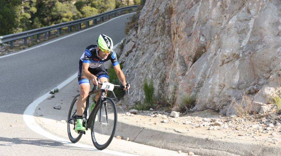 Jordi Fern�ndez gana por tercera vez la Pujada a Card� | EbreActiu.cat, revista digital de ocio activo | Terres de l&rsquo;Ebre...