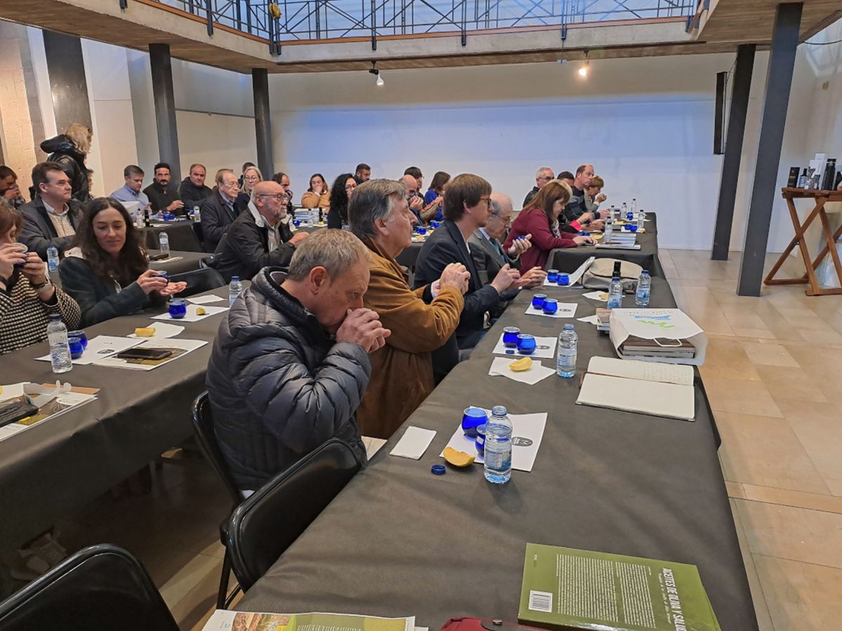 L&rsquo;11� Congr�s Oliveres Mil�len�ries Territori S�nia aplega prop de 100 participants | EbreActiu.cat, revista digital d&rsquo;oci actiu | Terres de l&rsquo;Ebre ...