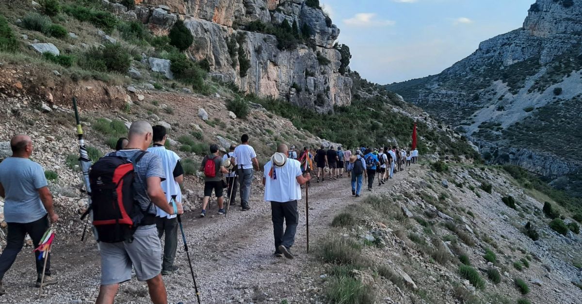 El concurs de gossos de rabera d’Ares capta l’atenci del pblic a l’Alt Maestrat | EbreActiu.cat, revista digital d’oci actiu | Terres de l’Ebre ...
