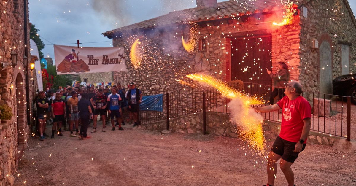 Juan Heredia guanya la cursa de resistncia The Longest Night a la Masia de Castell amb 24 voltes al circuit | EbreActiu.cat, revista digital d’oci actiu | Terres de l’Ebre ...