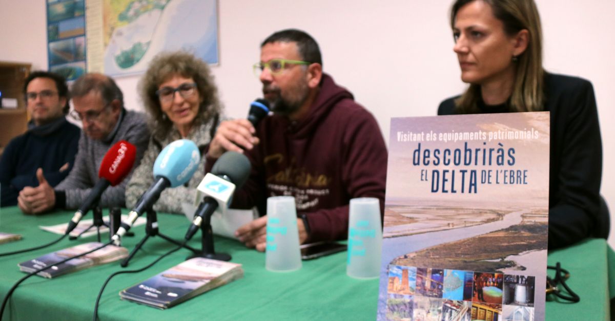 Un passaport amb descomptes i activitats promour la visita als equipaments patrimonials del delta de lEbre
