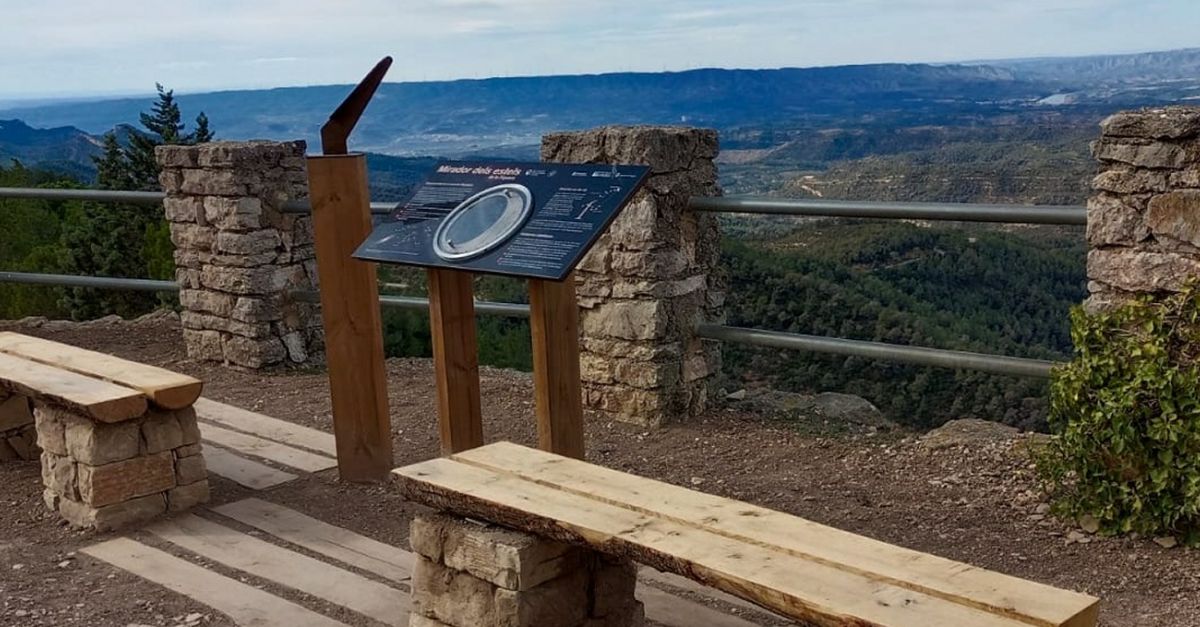 El Parc Natural de Montsant installa plafons per a lobservaci del cel nocturn