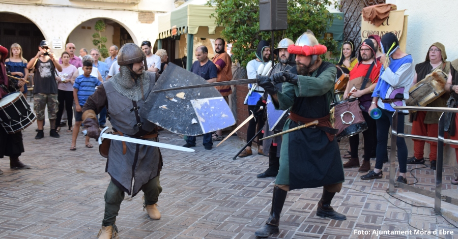 Mra dEbre celebra una nova edici de la Mra Morisca, festa de recreaci histrica