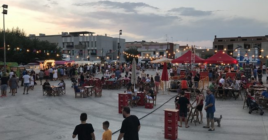Les Food Trucks tornen a Deltebre desprs de lxit de lany anterior