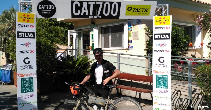 Arriba el primer corredor de la CAT 700