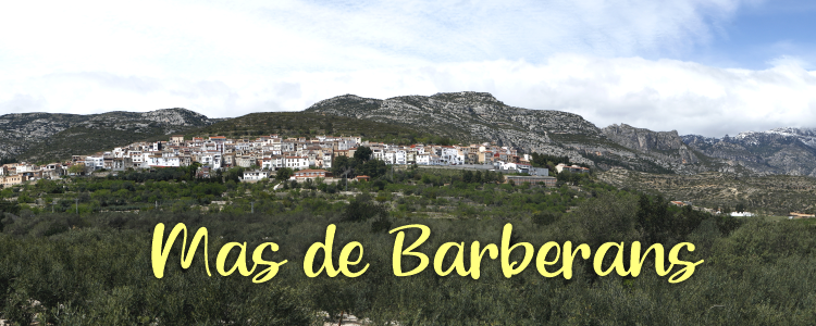Mas de Barberans y la artesana de las fibras vegetales