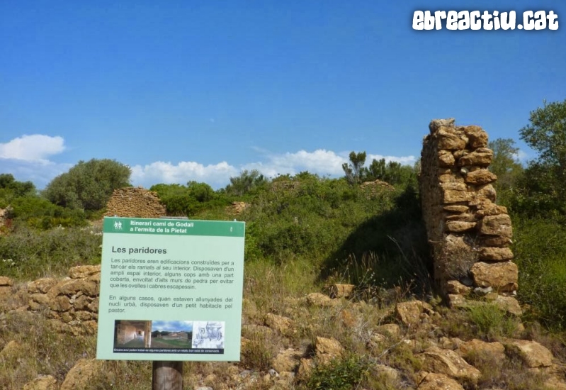 Recorrent la serra de Godall a peu o en BTT | EbreActiu.cat, revista digital d&rsquo;oci actiu | Terres de l&rsquo;Ebre ...