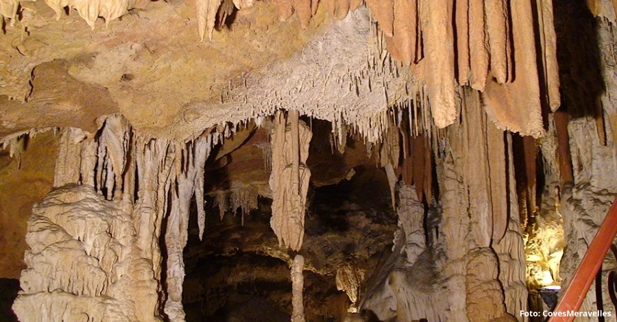 Reobren al pblic les Coves Meravelles de Benifallet