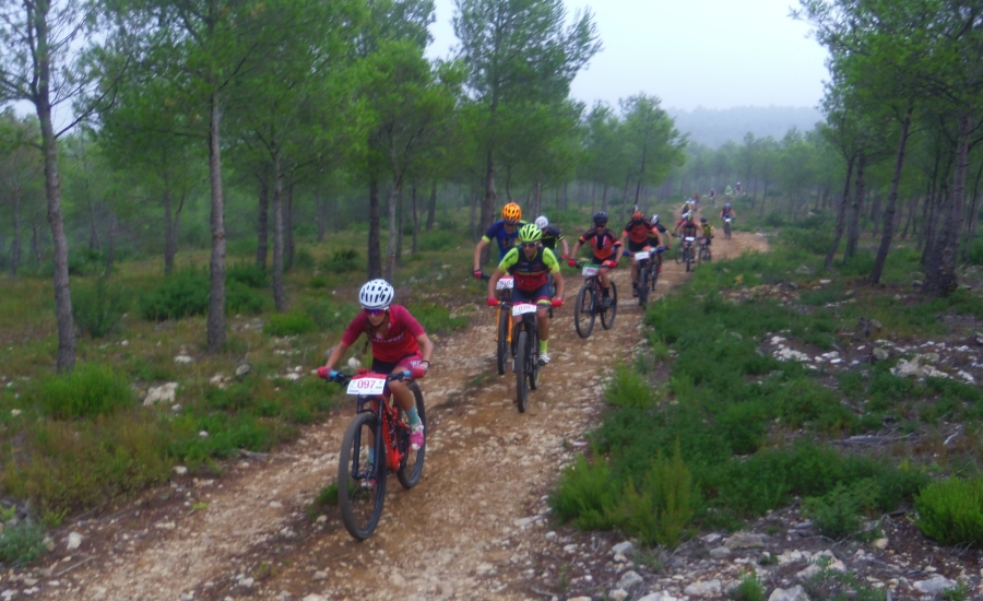 Pau Romero i Arantxa Salvad� guanyen la II Emburgada Bike Race | EbreActiu.cat, revista digital d&rsquo;oci actiu | Terres de l&rsquo;Ebre ...
