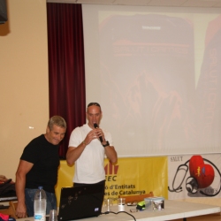 �scar Gri�� presenta als patrocinadors el seu projecte Salut i Cames 