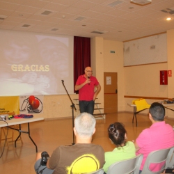 �scar Gri�� presenta als patrocinadors el seu projecte Salut i Cames 