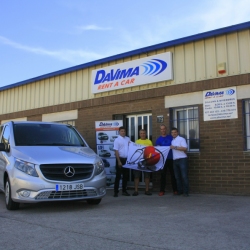 �scar Gri�� presenta als patrocinadors el seu projecte Salut i Cames 