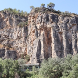 Senderismo en Asc�, en la Ribera de Ebro