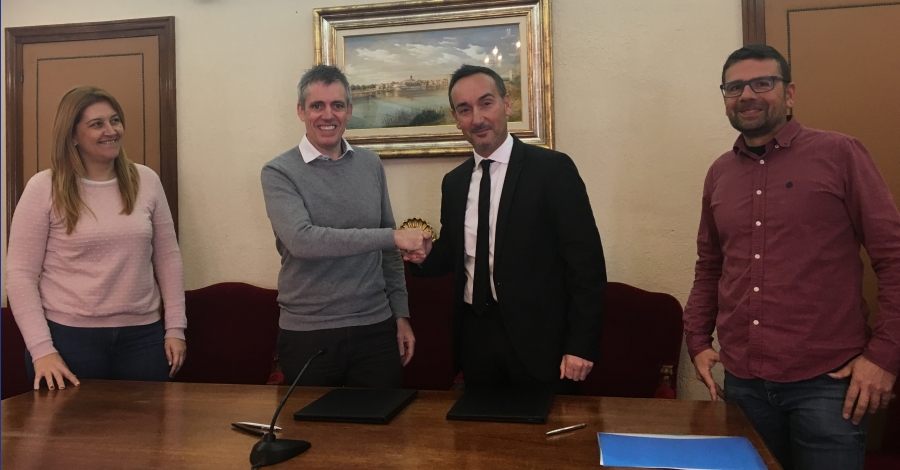 La Generalitat i l&rsquo;Ajuntament d&rsquo;Amposta signen un nou conveni per a la gesti� de l&rsquo;edifici de l&rsquo;embarcador | EbreActiu.cat, revista digital d&rsquo;oci actiu | Terres de l&rsquo;Ebre ...