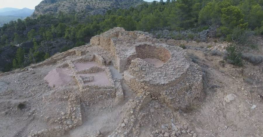 Vintena campanya d&rsquo;excavacions al jaciment ib�ric de l&rsquo;Assut de Tivenys | EbreActiu.cat, revista digital d&rsquo;oci actiu | Terres de l&rsquo;Ebre ...