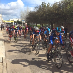 Joan Font s&rsquo;imposa a la novena edici� del Trofeu Ciutat d&rsquo;Amposta de ciclisme