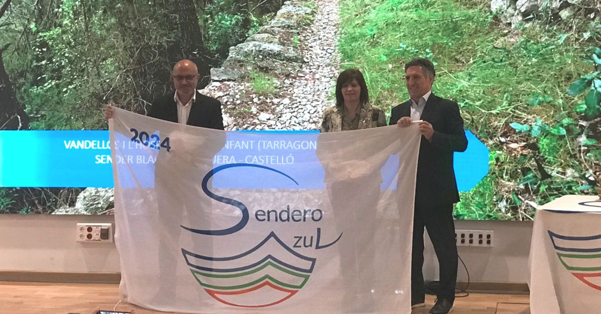 Vandells i l’Hospitalet de l’Infant rep dues banderes Sender Blau 2024 | EbreActiu.cat, revista digital d’oci actiu | Terres de l’Ebre ...