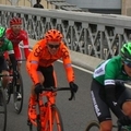 Imatges de la Volta Catalunya al Pont Penjant d&rsquo;Amposta